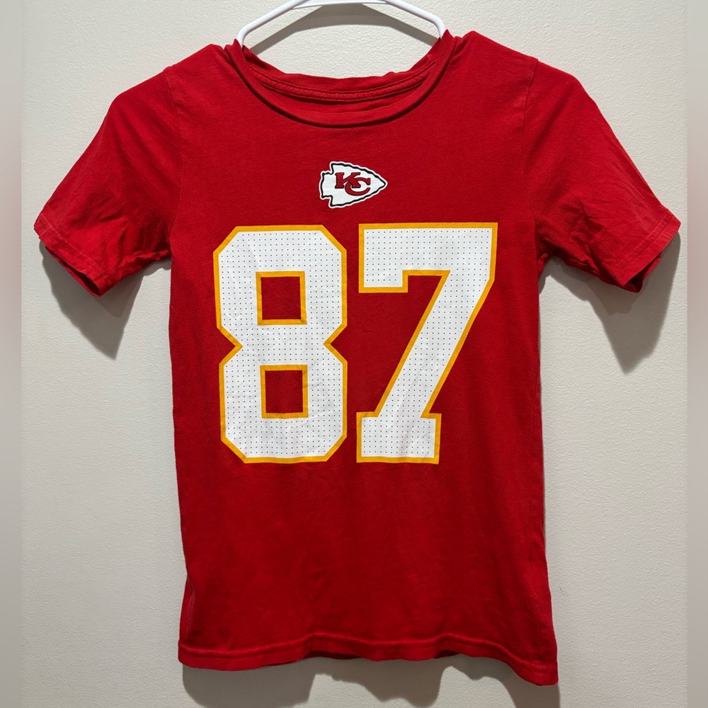Nike Travis Kelce 87 Kansas City Chiefs Youth T-Shirt Size Small Football NFL